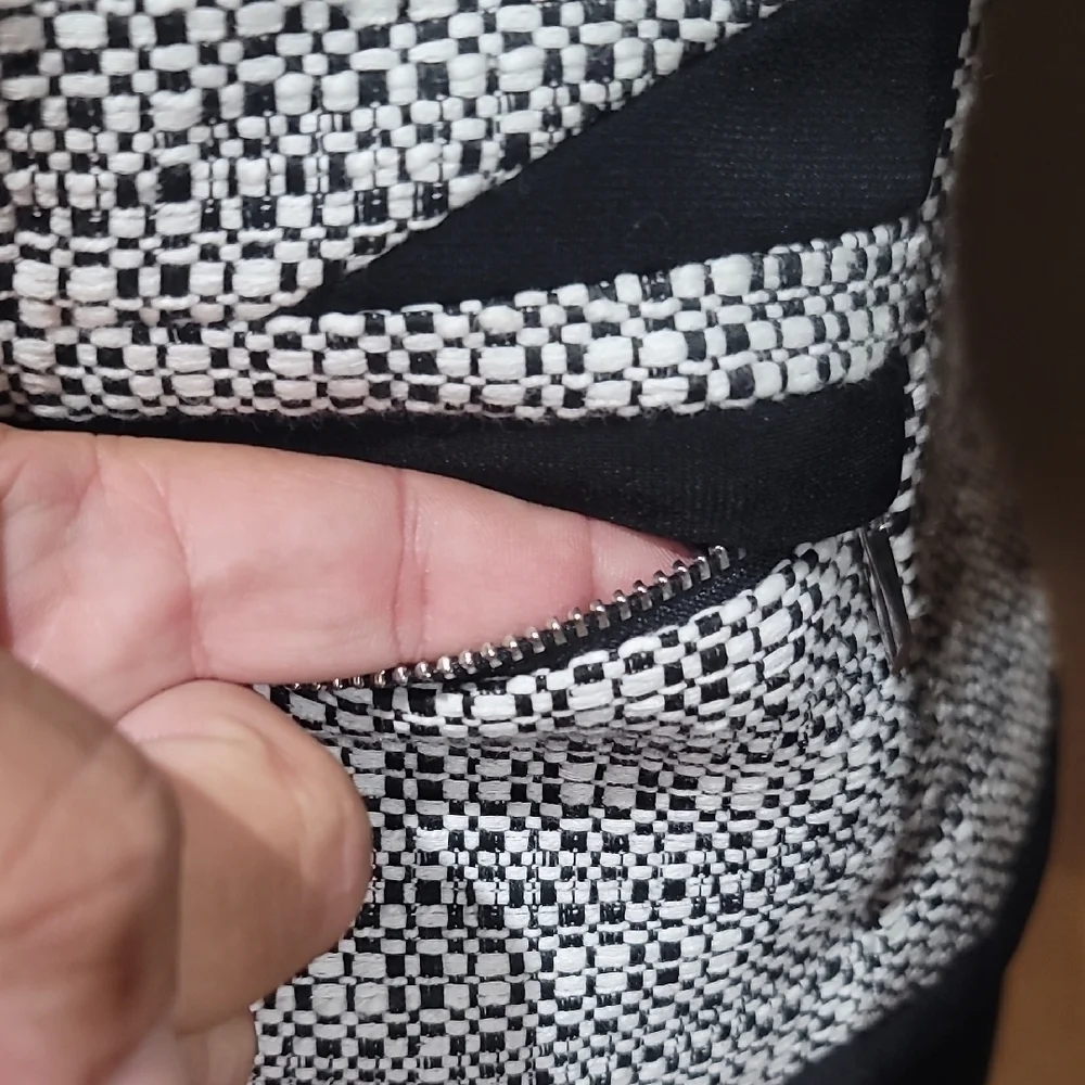 White House Black Market Monochrome Zip Blazer